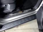 ТСС Накладки на пластиковые пороги (лист зеркальный надписьTiguan) 2 шт VW Tiguan 17-
